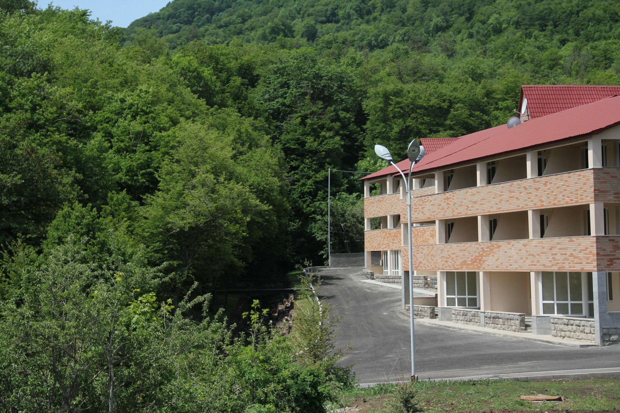 Tsaghkahovit Hotel Tsachkadzor Buitenkant foto